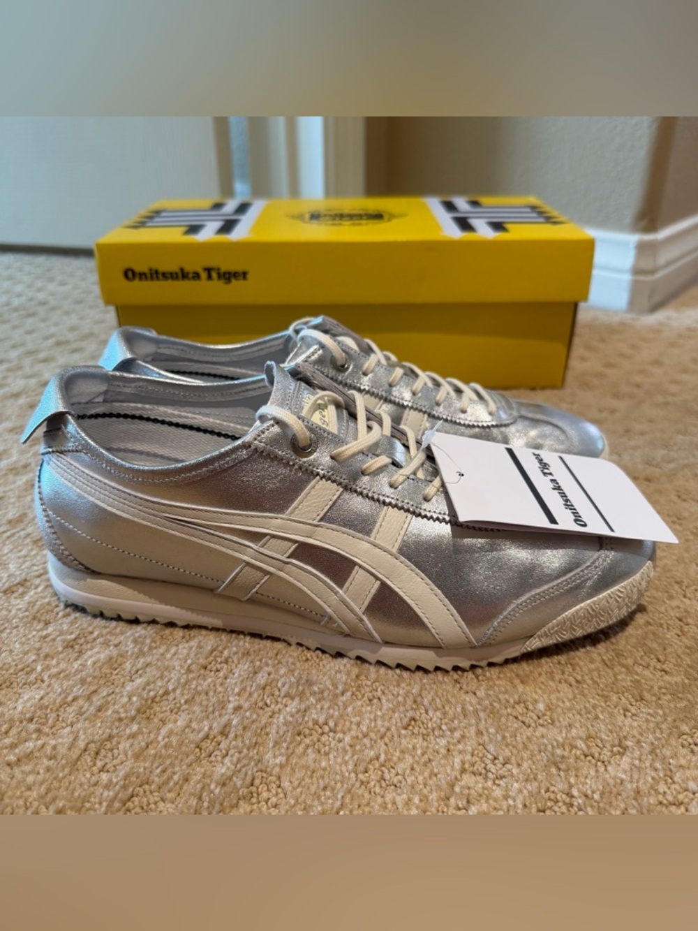 Onitsuka Tiger Mexico 66 SD sneakers/trainers in pure silver/cream color way - Picture 4 of 9